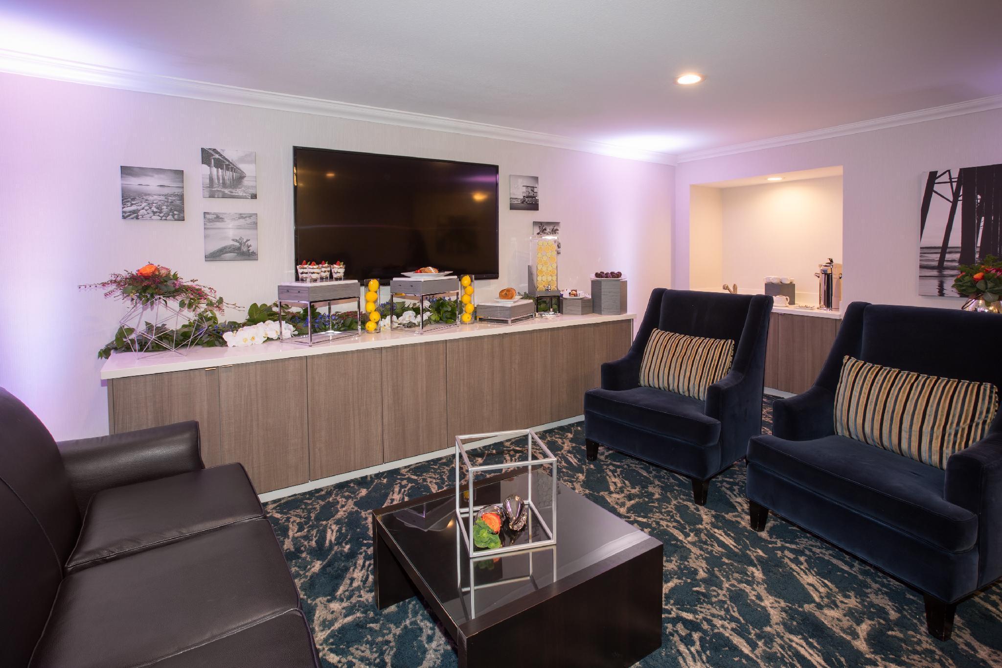 Crowne Plaza Costa Mesa Orange County By Ihg Hotel Exterior photo