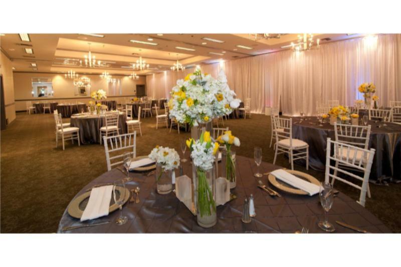 Crowne Plaza Costa Mesa Orange County By Ihg Hotel Exterior photo
